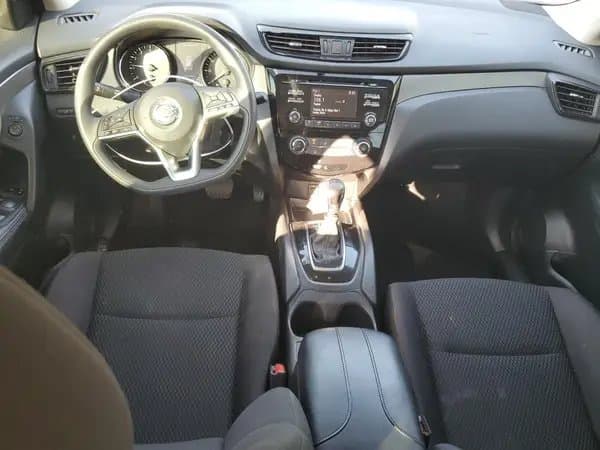 Nissan Rogue 2018