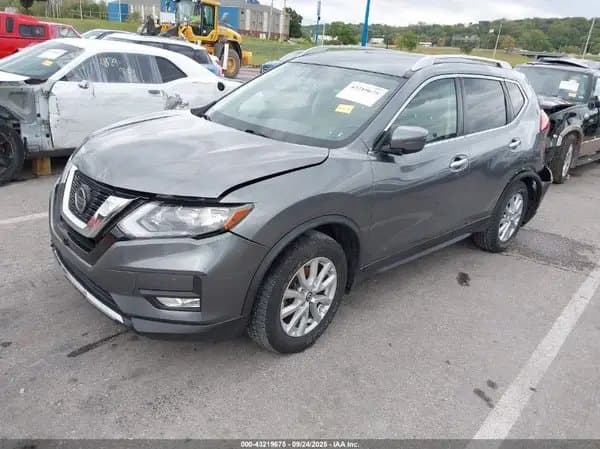 Nissan Rogue 2018