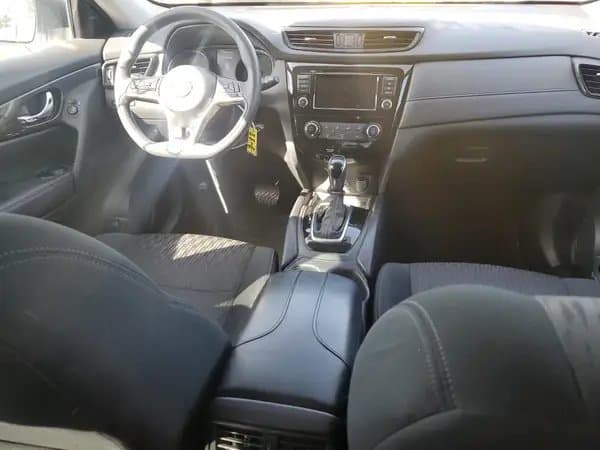 Nissan Rogue 2018