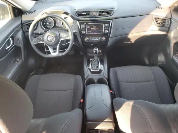 Nissan Rogue 2018
