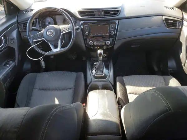 Nissan Rogue 2020