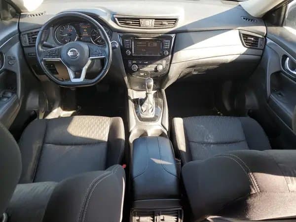 Nissan Rogue 2020