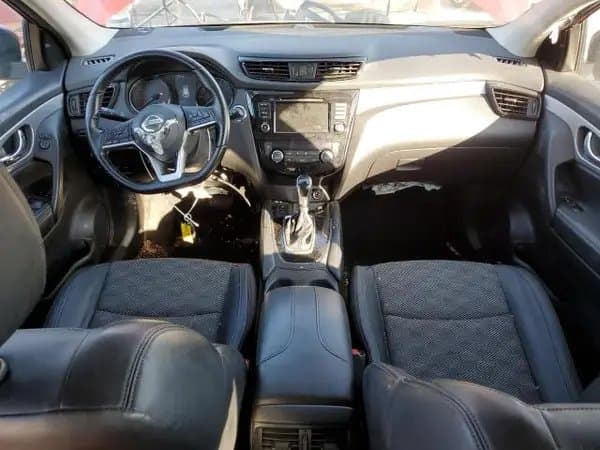 Nissan Rogue 2020