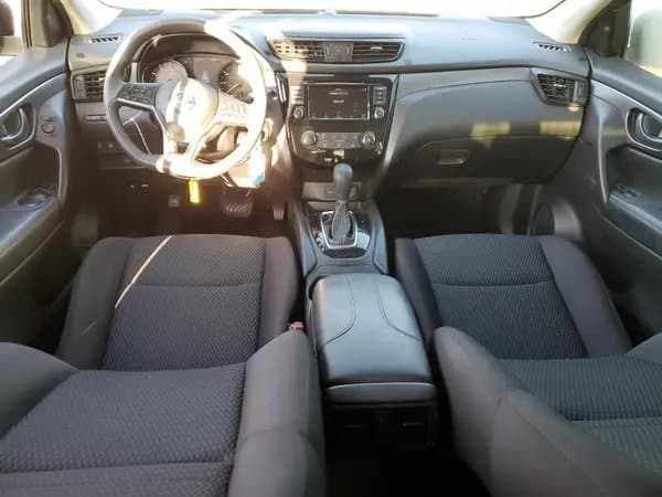 Nissan Rogue 2020