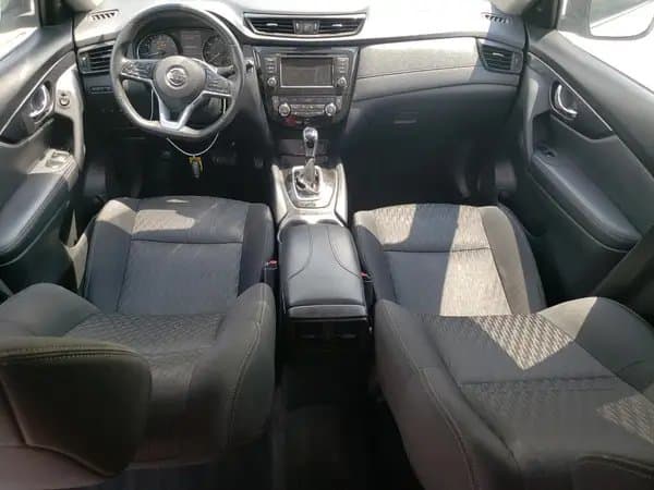 Nissan Rogue 2020