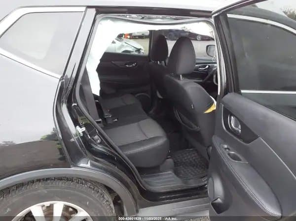 Nissan Rogue 2020
