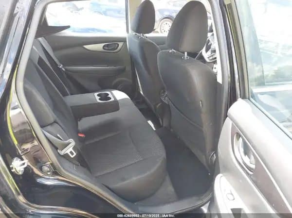 Nissan Rogue 2020