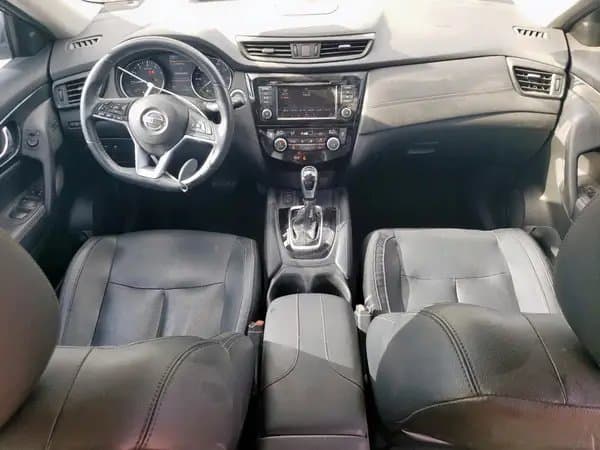 Nissan Rogue 2020