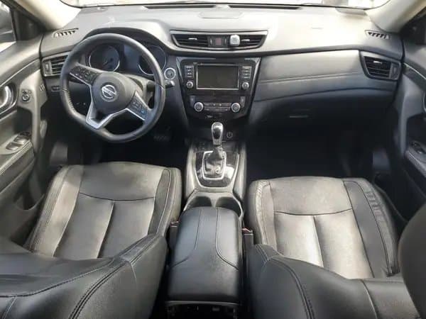 Nissan Rogue 2020