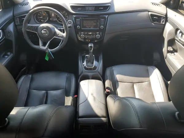 Nissan Rogue 2020