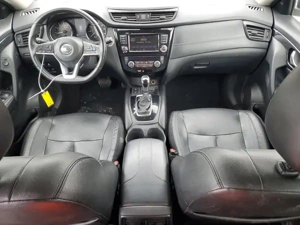 Nissan Rogue 2020