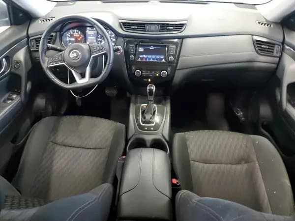 Nissan Rogue 2020