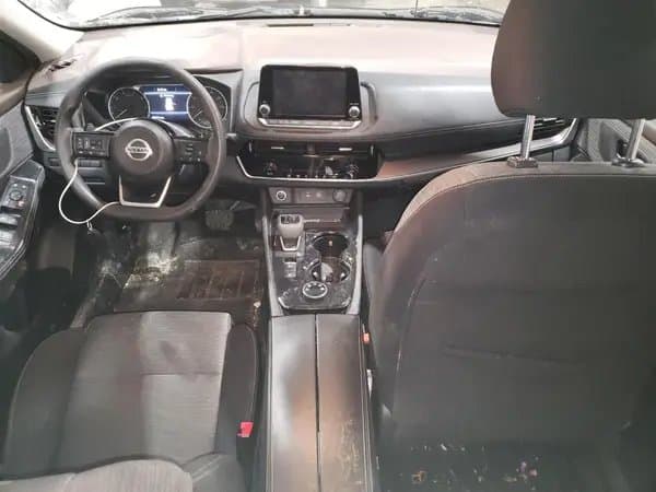 Nissan Rogue 2021