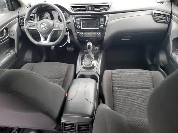 Nissan Rogue 2021