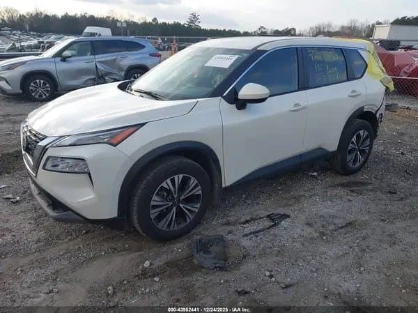 Nissan Rogue 2023