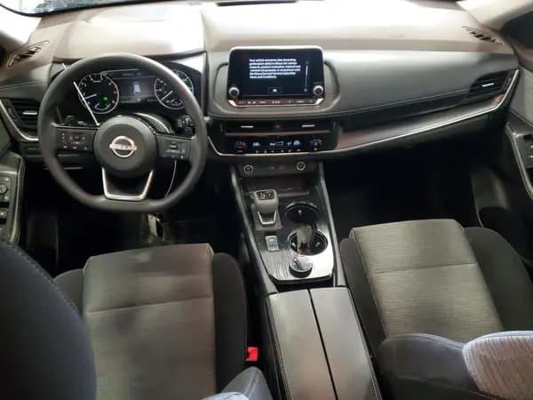 Nissan Rogue 2023