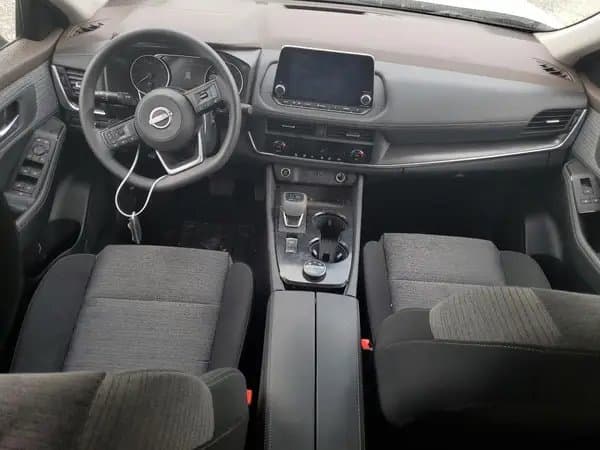 Nissan Rogue 2023