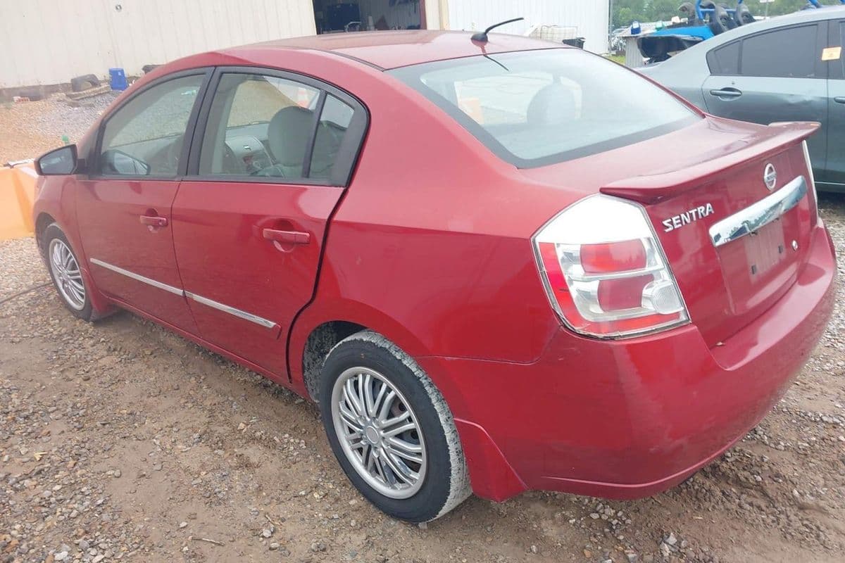 Nissan Sentra 2012