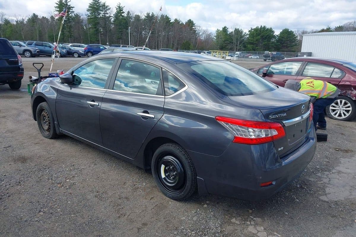 Nissan Sentra 2014