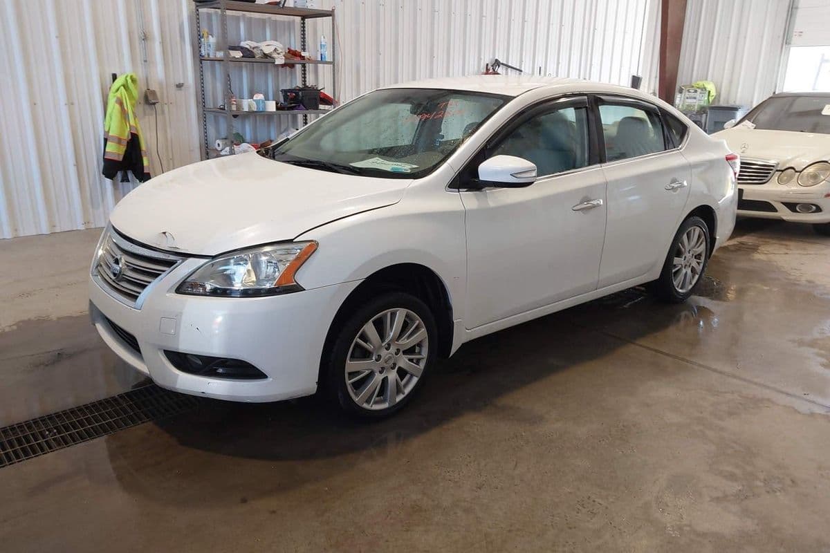 Nissan Sentra 2014