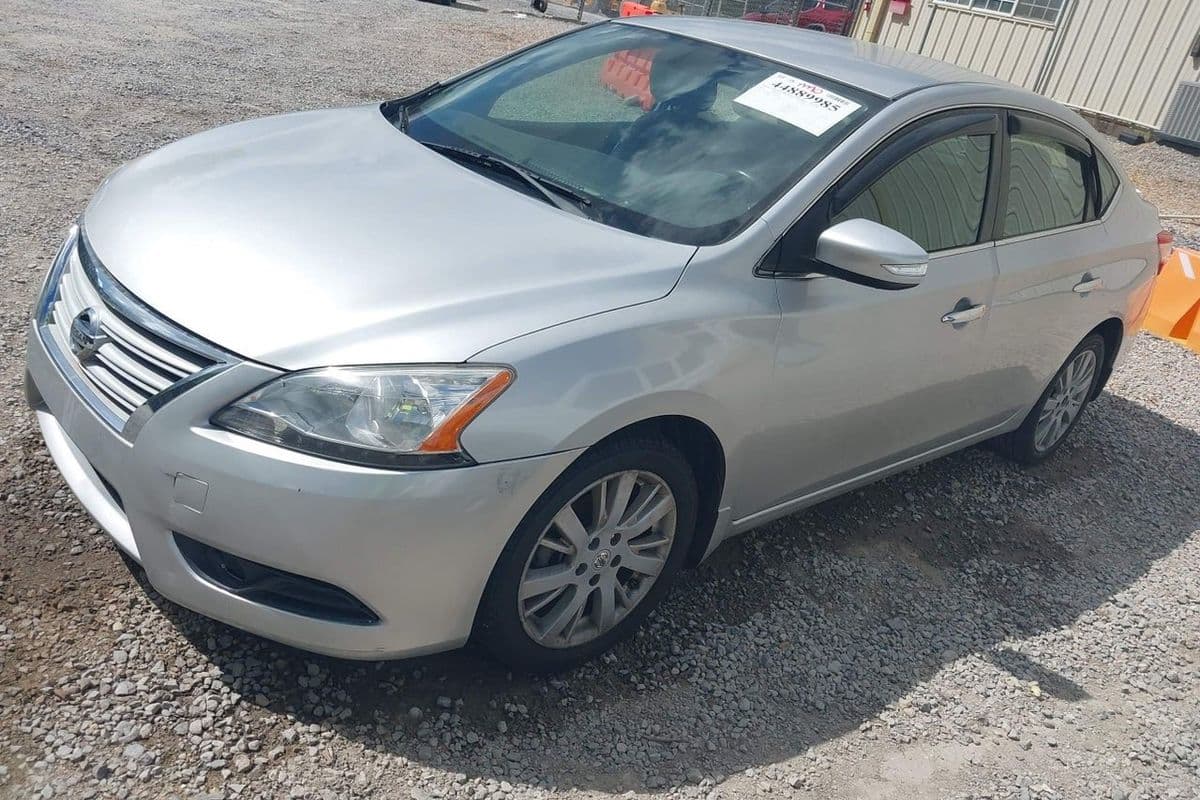 Nissan Sentra 2015