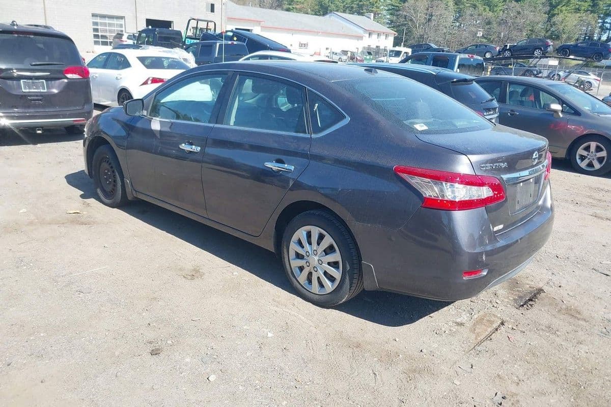 Nissan Sentra 2015