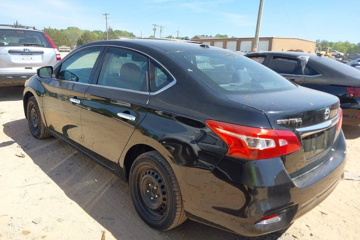 Nissan Sentra 2016
