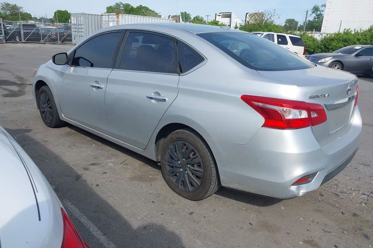 Nissan Sentra 2017