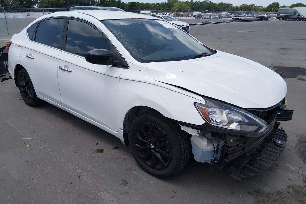 Nissan Sentra 2018