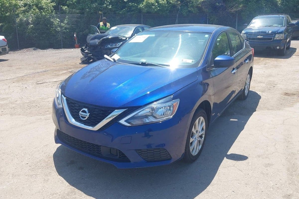 Nissan Sentra 2018