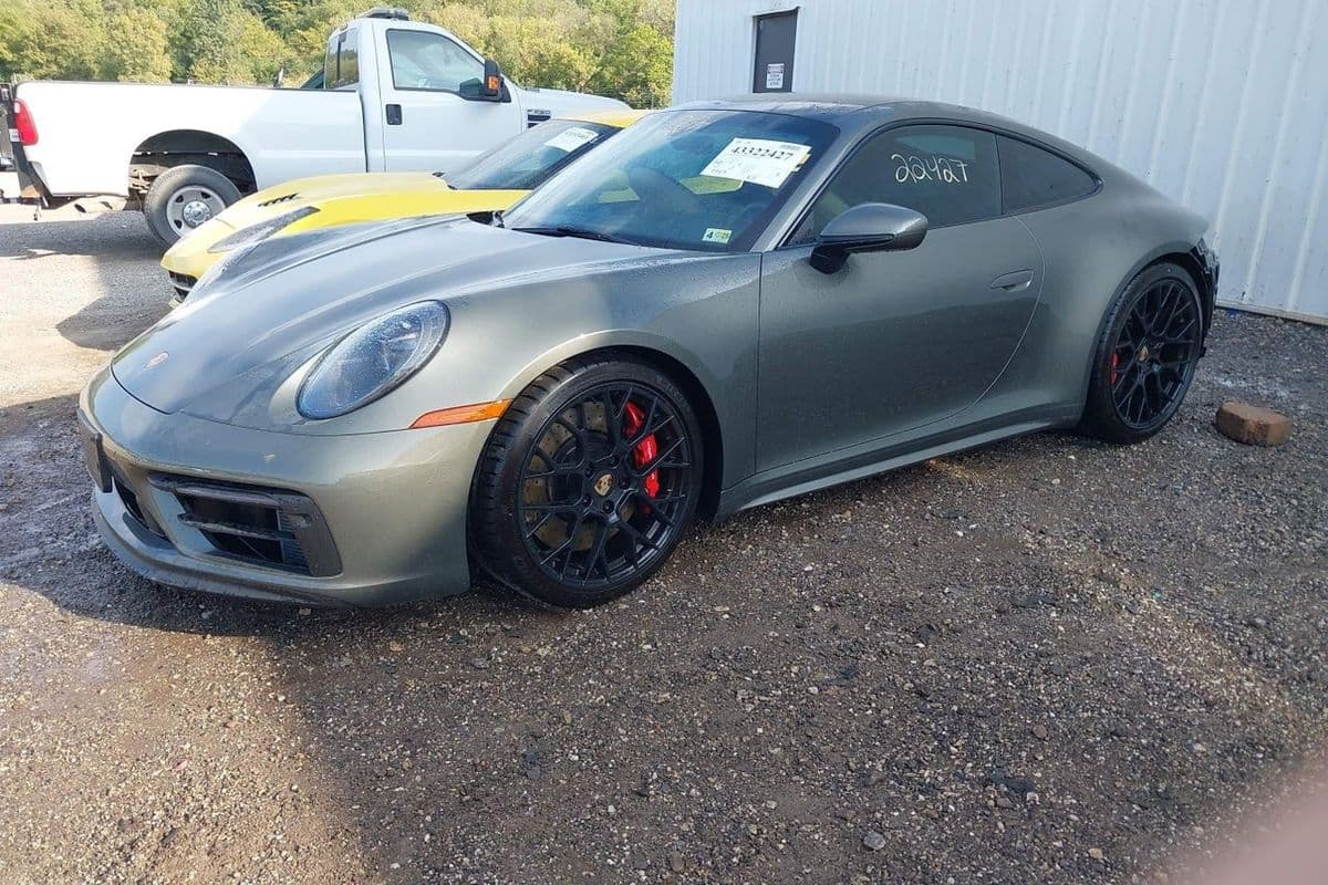 Porsche 911 2023