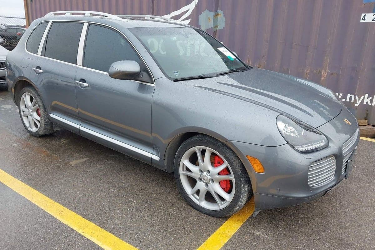 Porsche Cayenne 2005