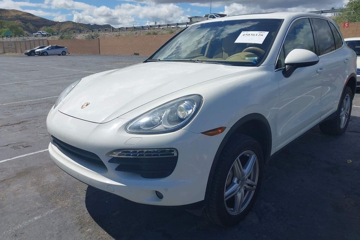 Porsche Cayenne 2012