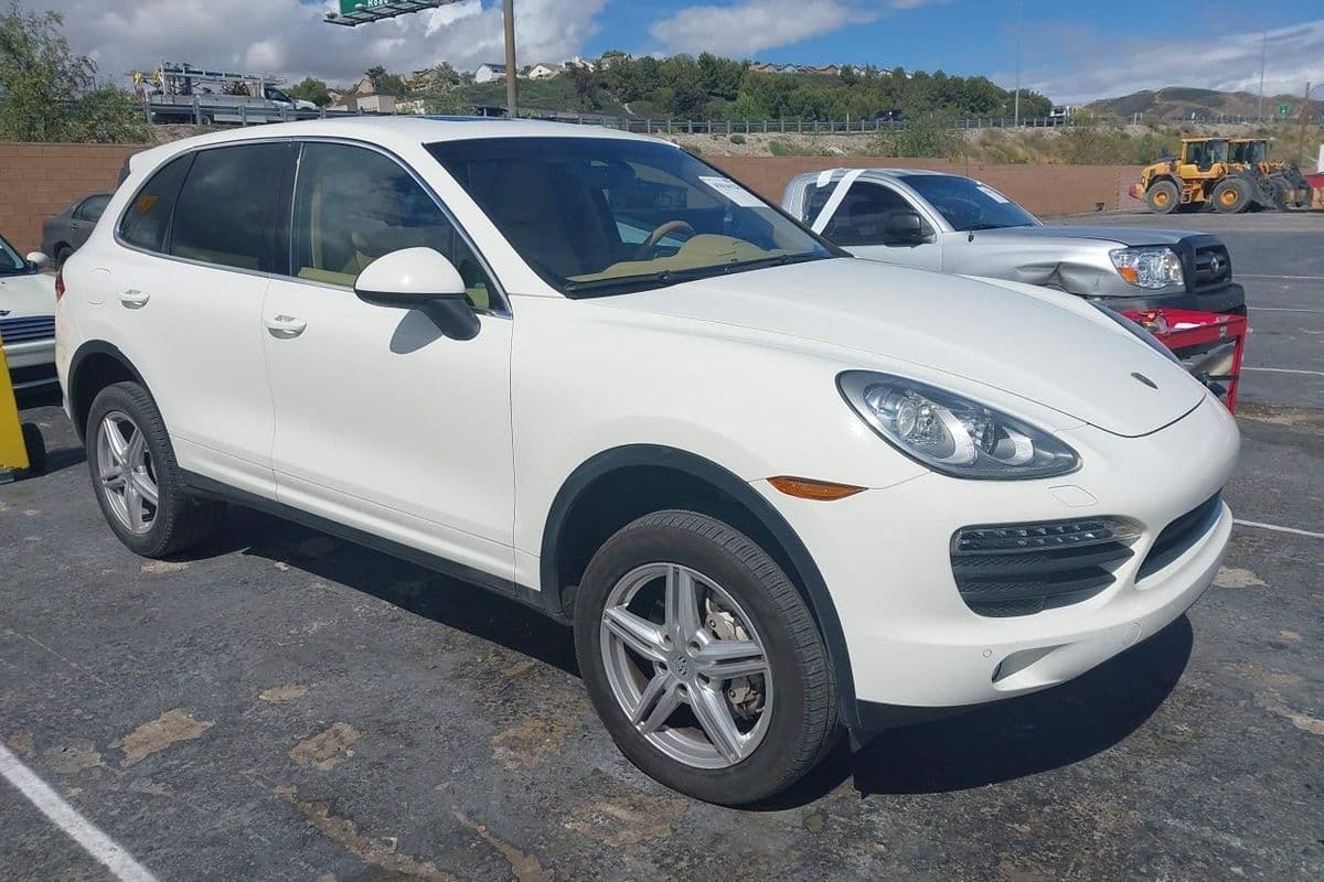 Porsche Cayenne 2012