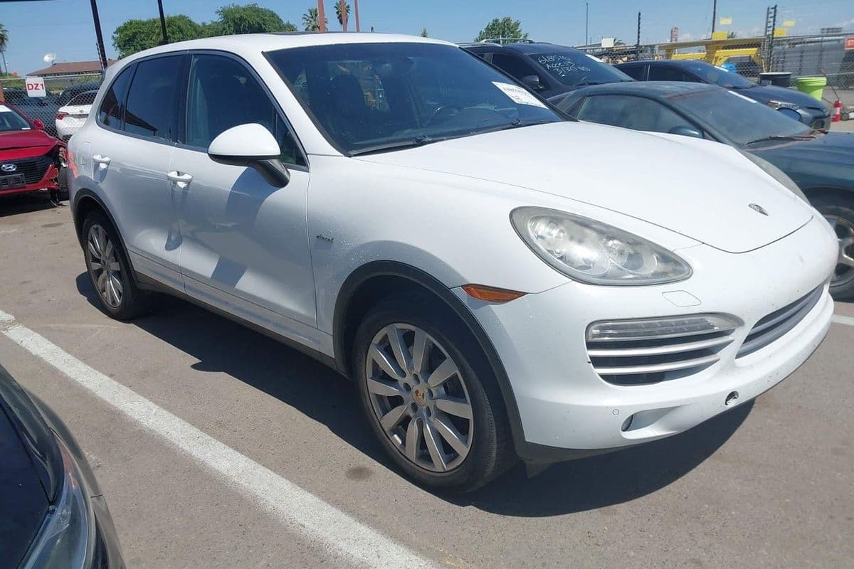 Porsche Cayenne 2014