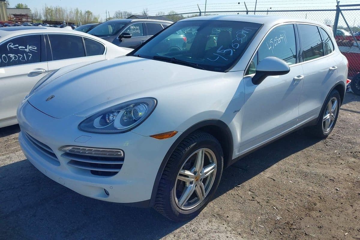Porsche Cayenne 2014