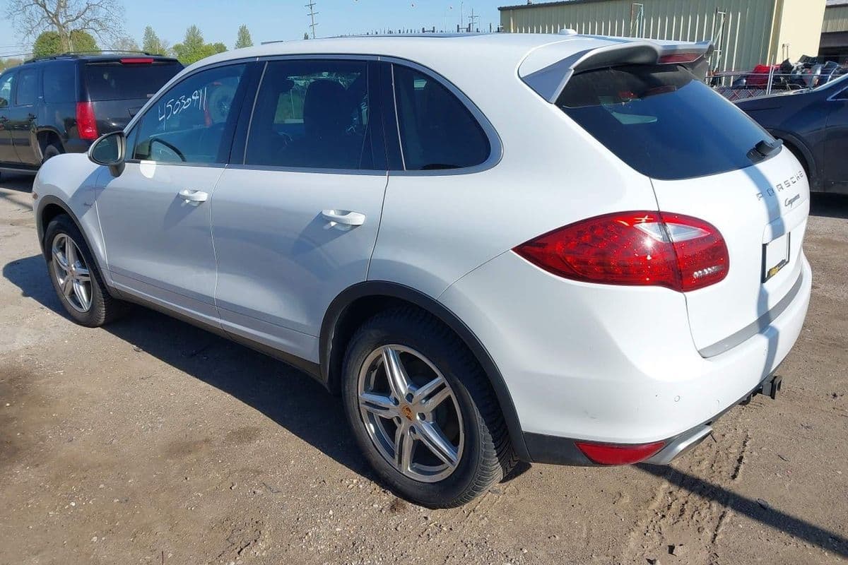 Porsche Cayenne 2014