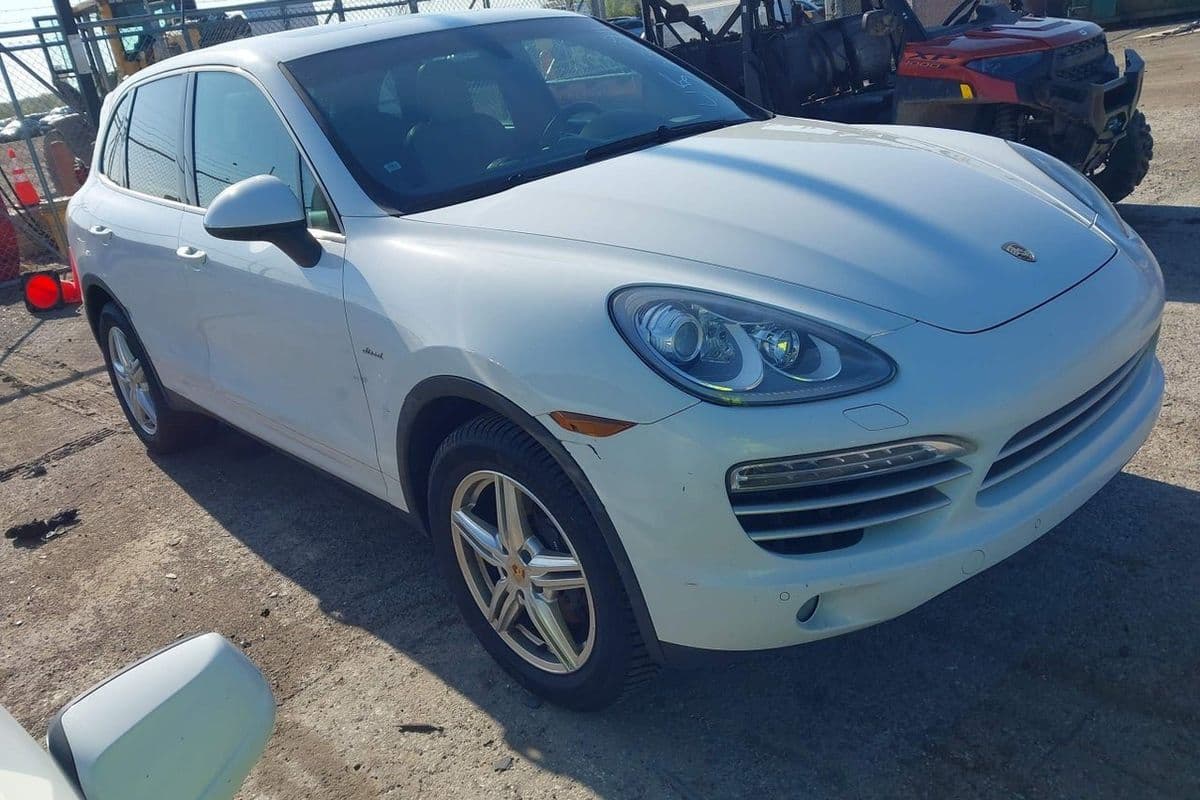 Porsche Cayenne 2014
