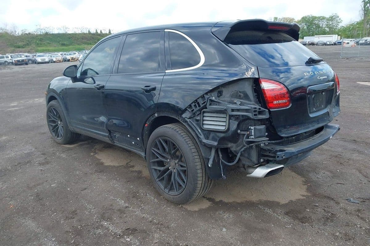 Porsche Cayenne 2014