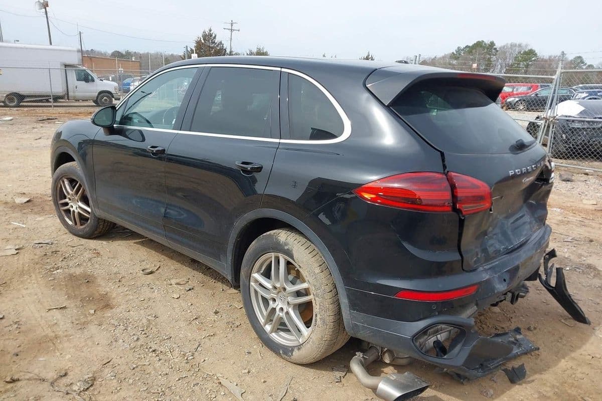 Porsche Cayenne 2016