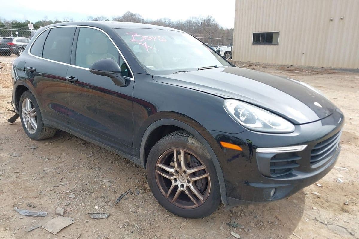 Porsche Cayenne 2016