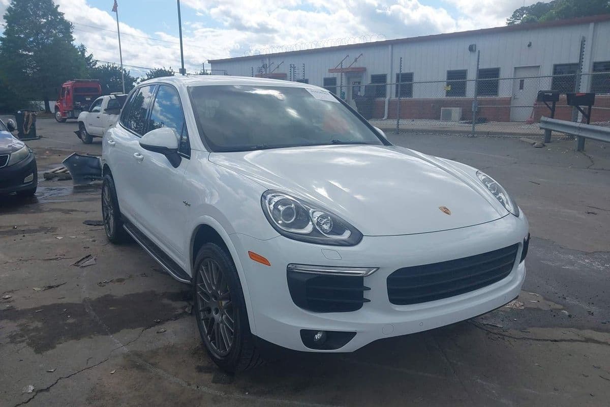 Porsche Cayenne E Hybrid 2018