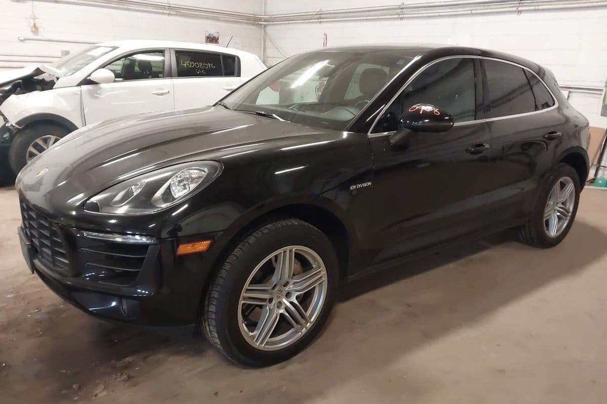 Porsche Macan 2015
