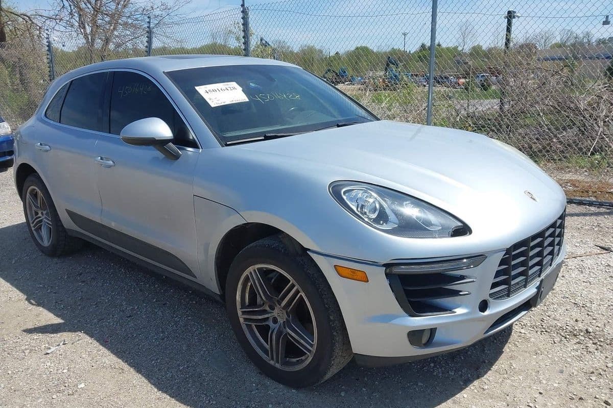 Porsche Macan 2015