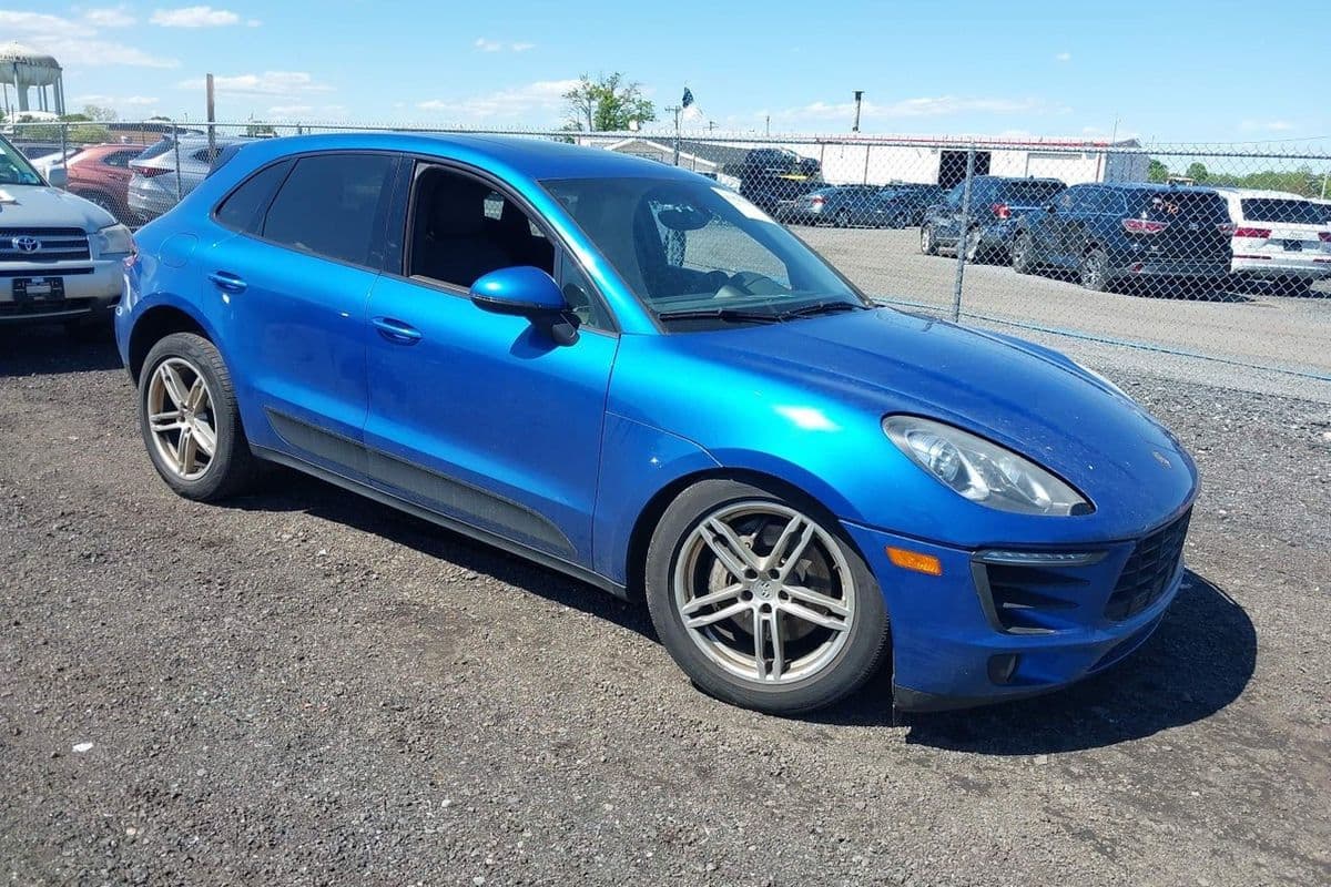 Porsche Macan 2015