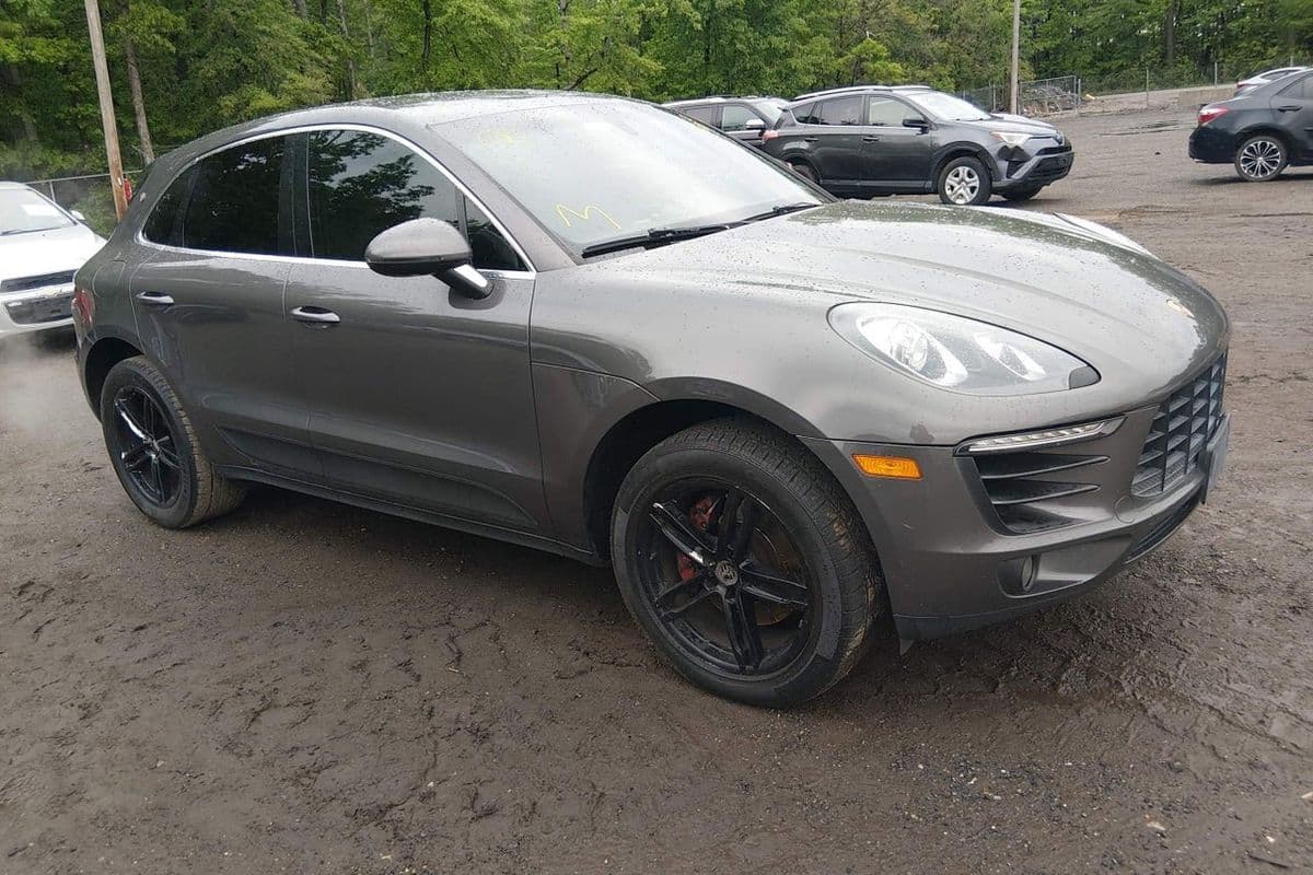 Porsche Macan 2015