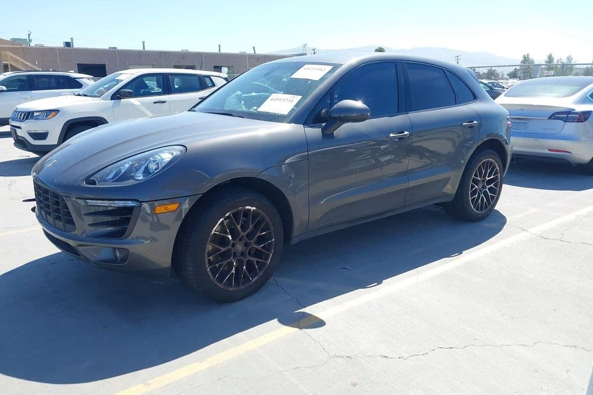 Porsche Macan 2015