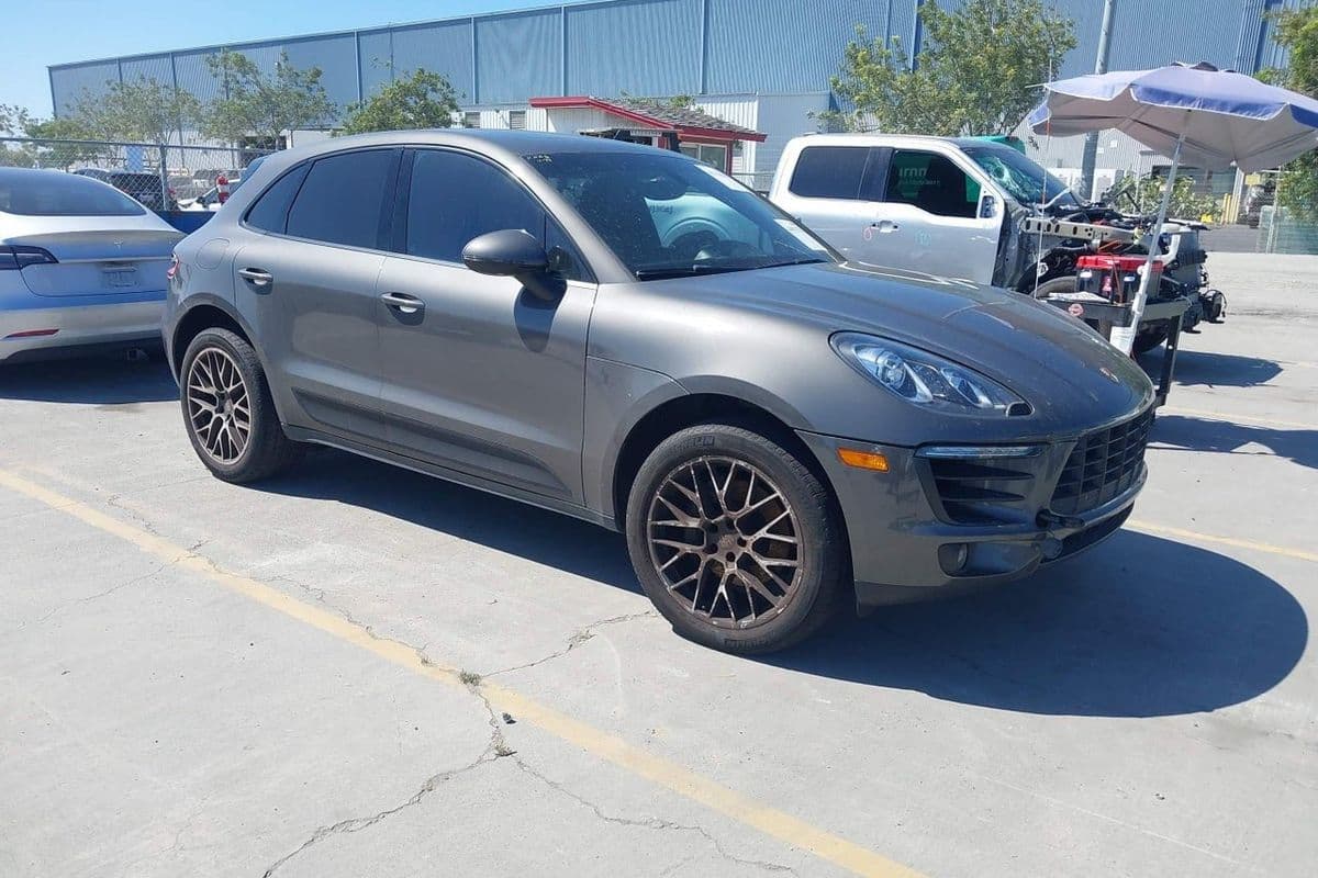 Porsche Macan 2015