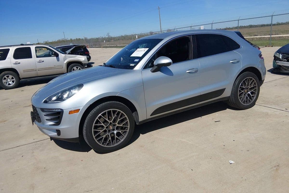 Porsche Macan 2016