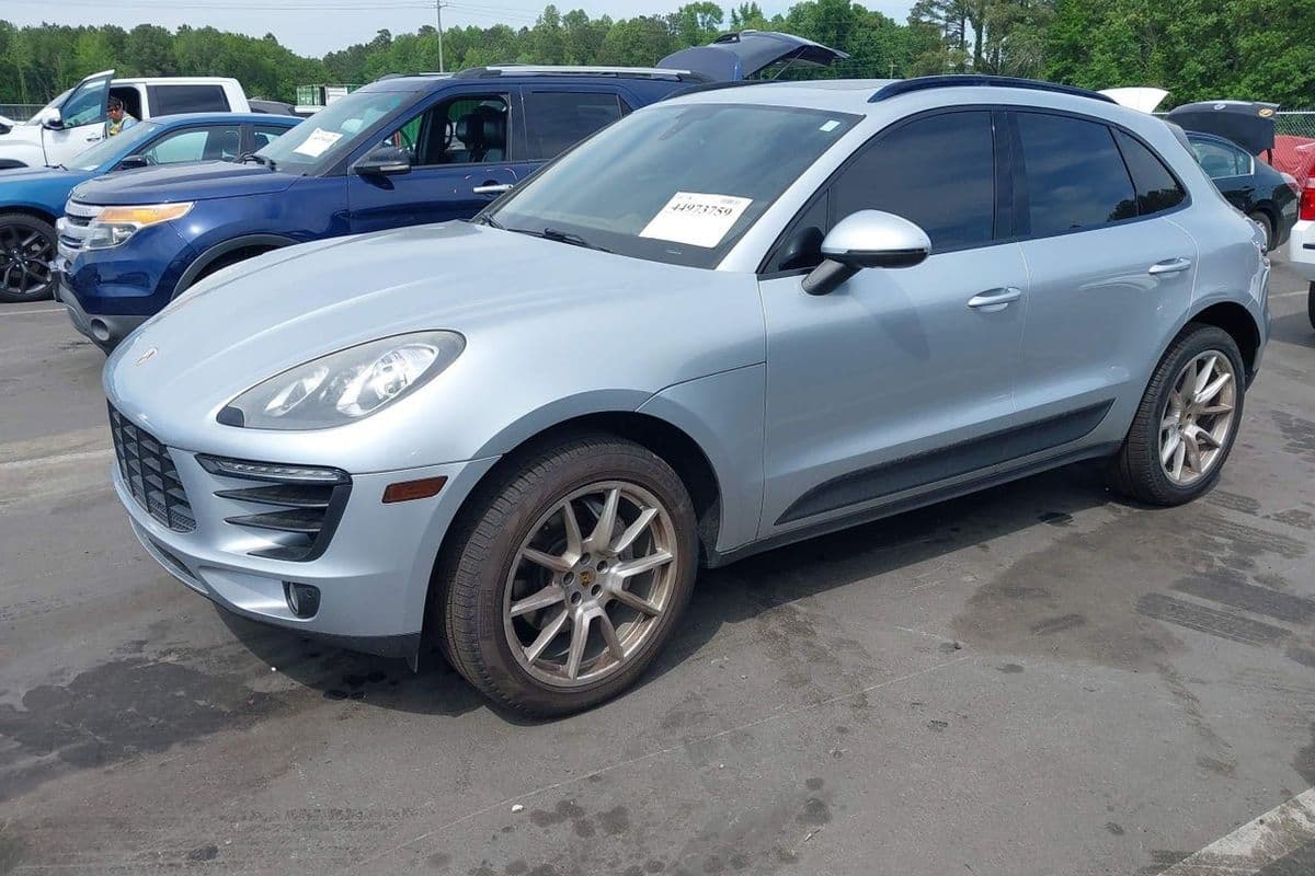 Porsche Macan 2016